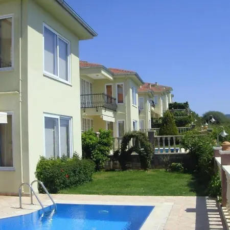 Apartman Gold City Villa 3+1 Privet Pool Mahmutlar