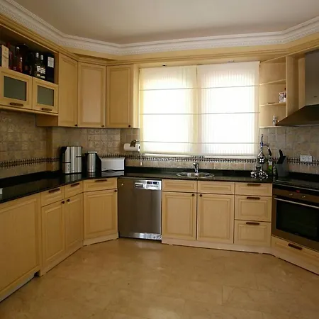 Gold City Villa 3+1 Privet Pool Apartman Mahmutlar
